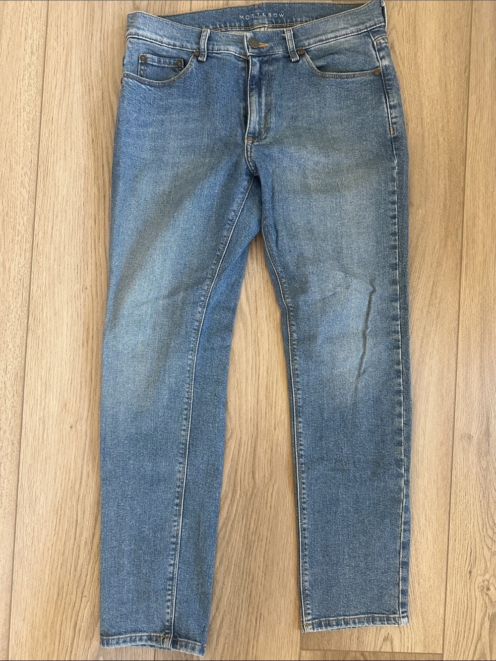 Mott & Bow Slim Jeans